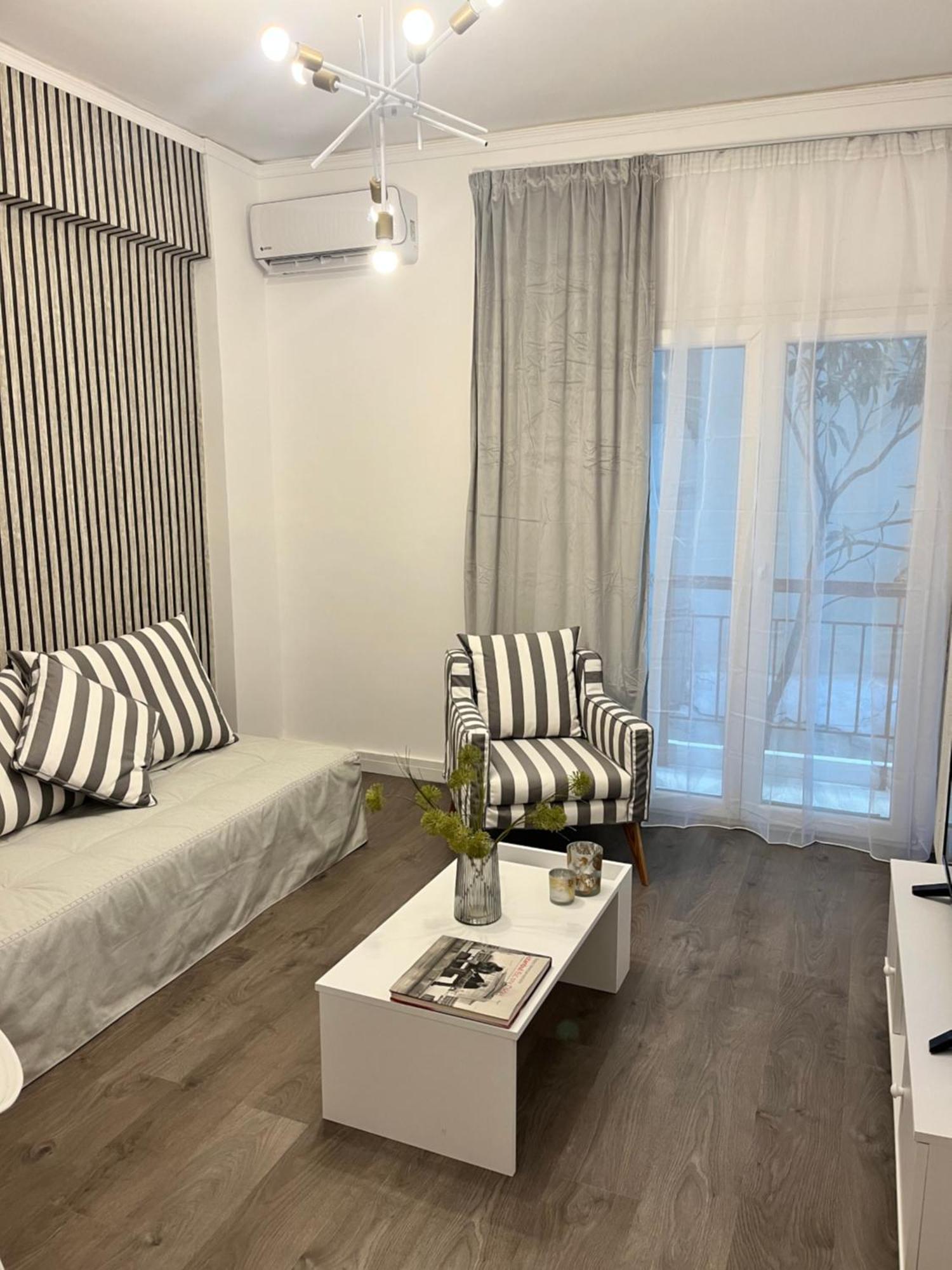 Apartment Metropolitan Complex Faliro *