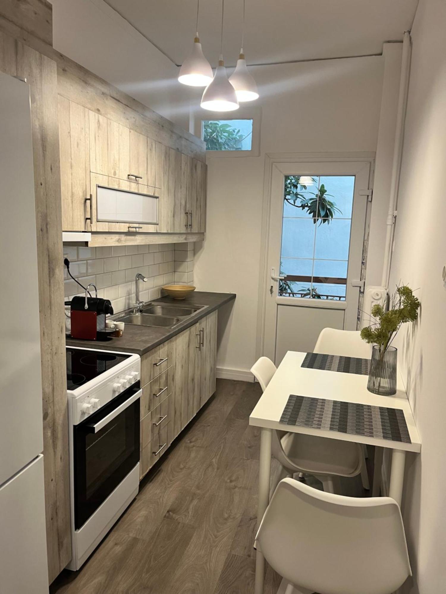 Metropolitan Complex Faliro Apartamento El Pireo